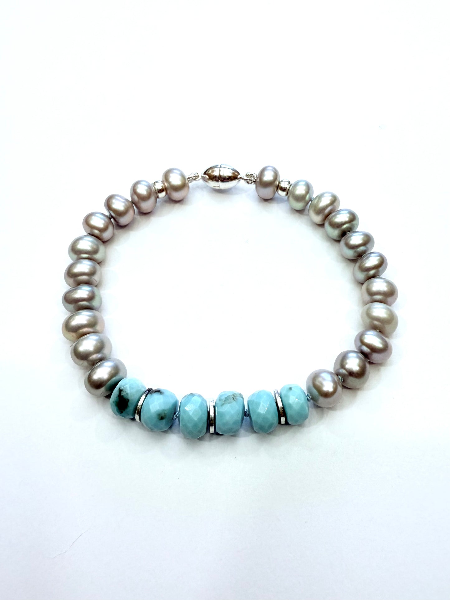 Turquoise and pearl bracelet