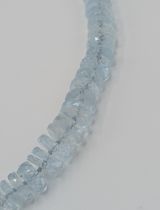 Aquamarine Tyre Necklace