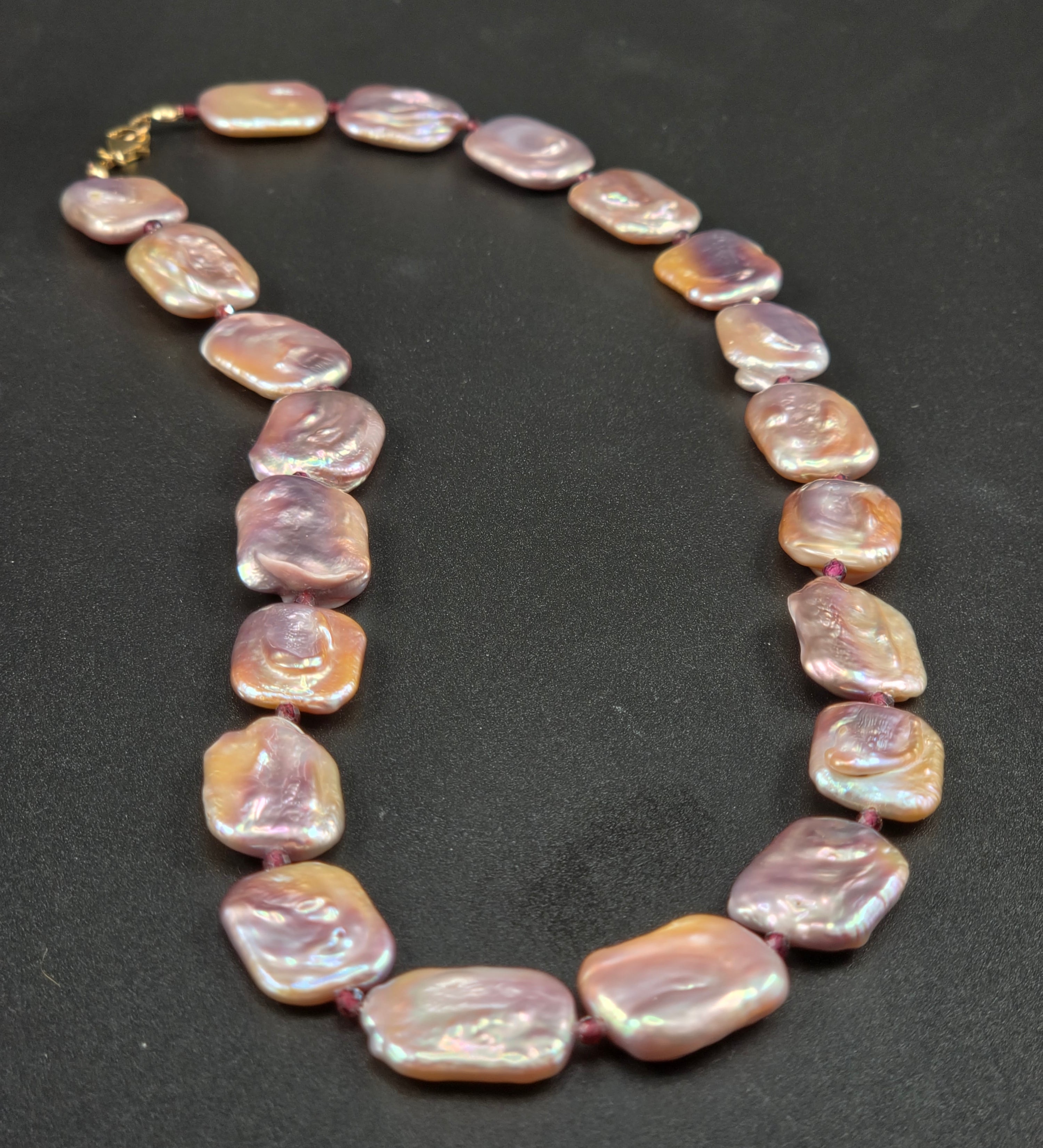 Pink rectangle pearl necklace
