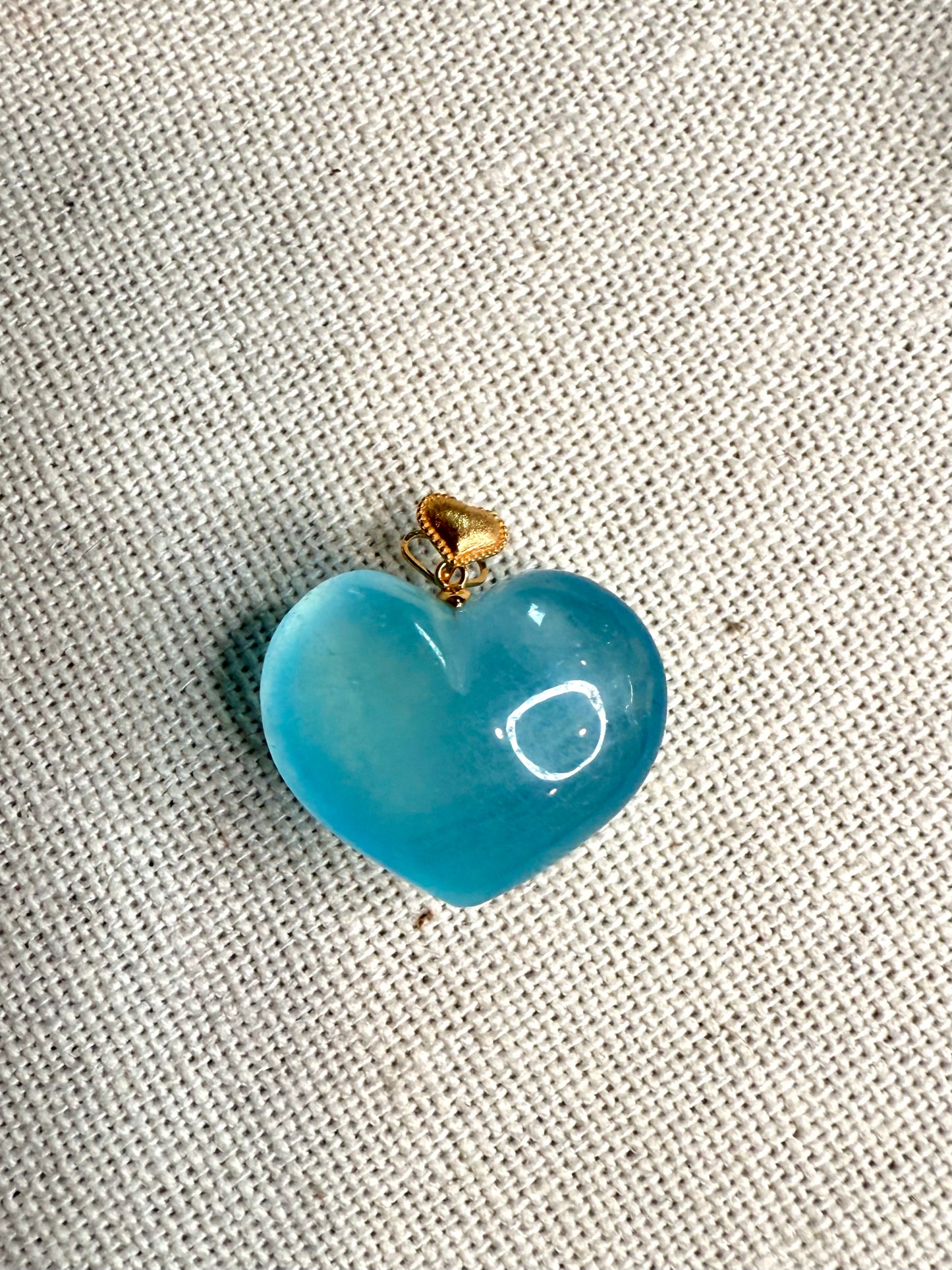 Aquamarine heart pendant