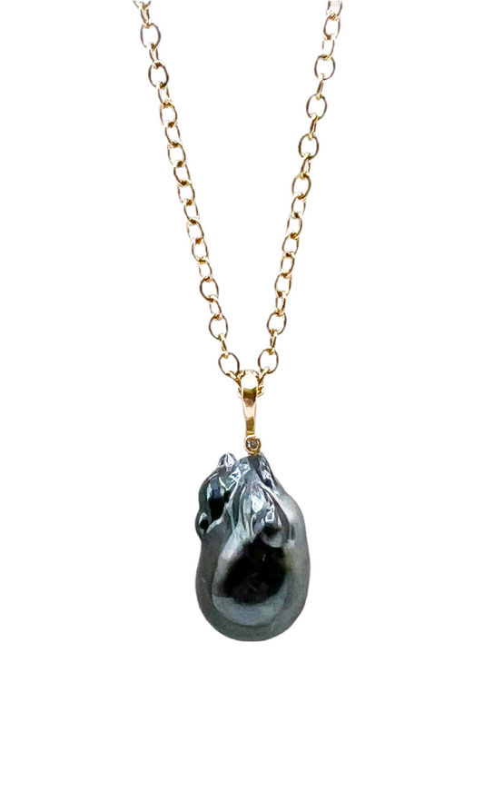 Tahitian pearl pendant necklace