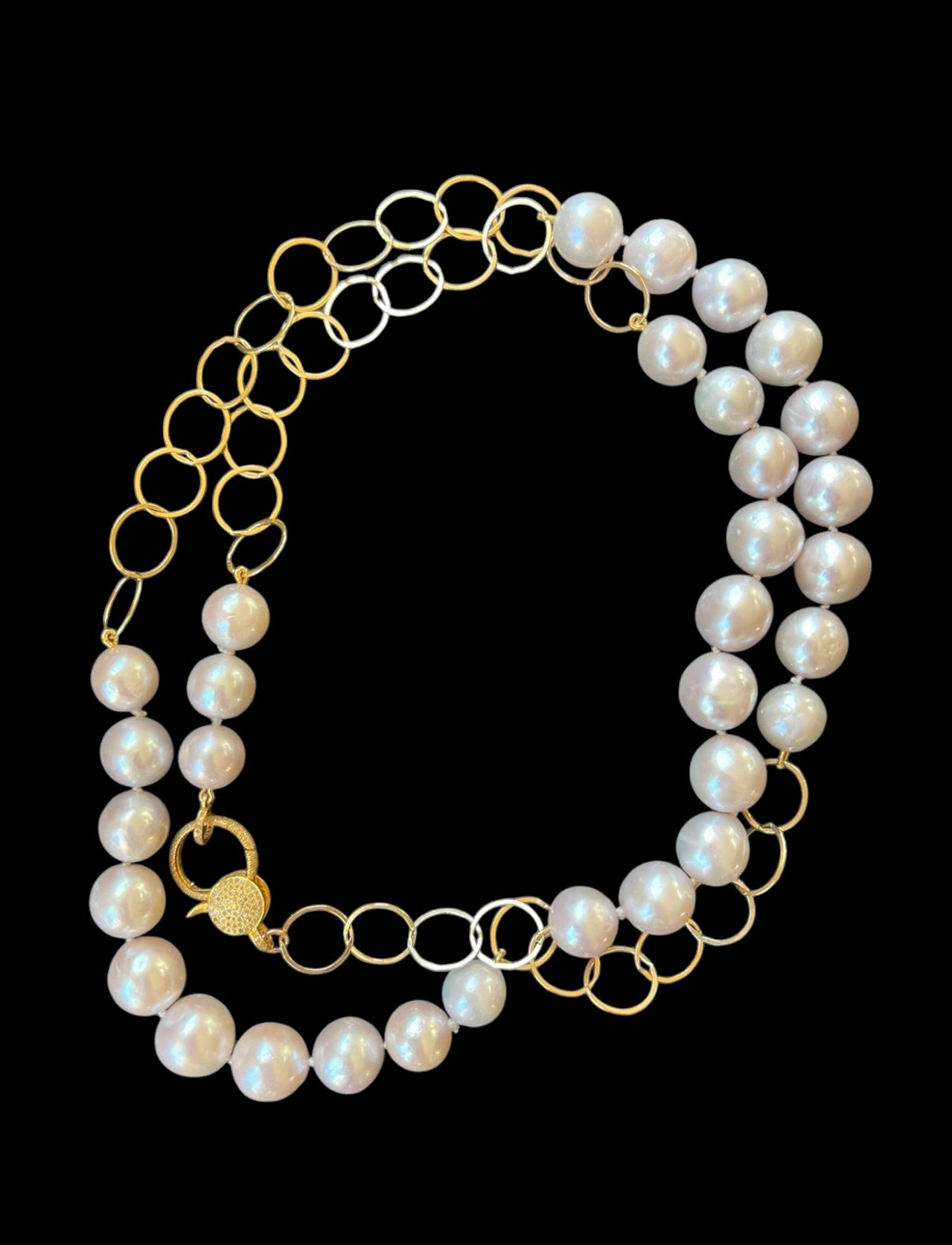 The Diana gold necklace